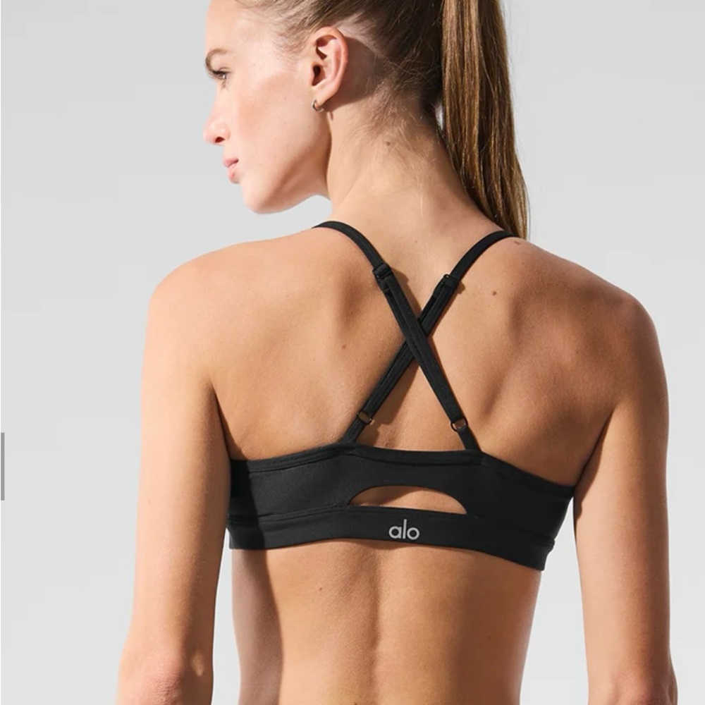 Alo Yoga Intrigue Bra - Picture 5 of 5